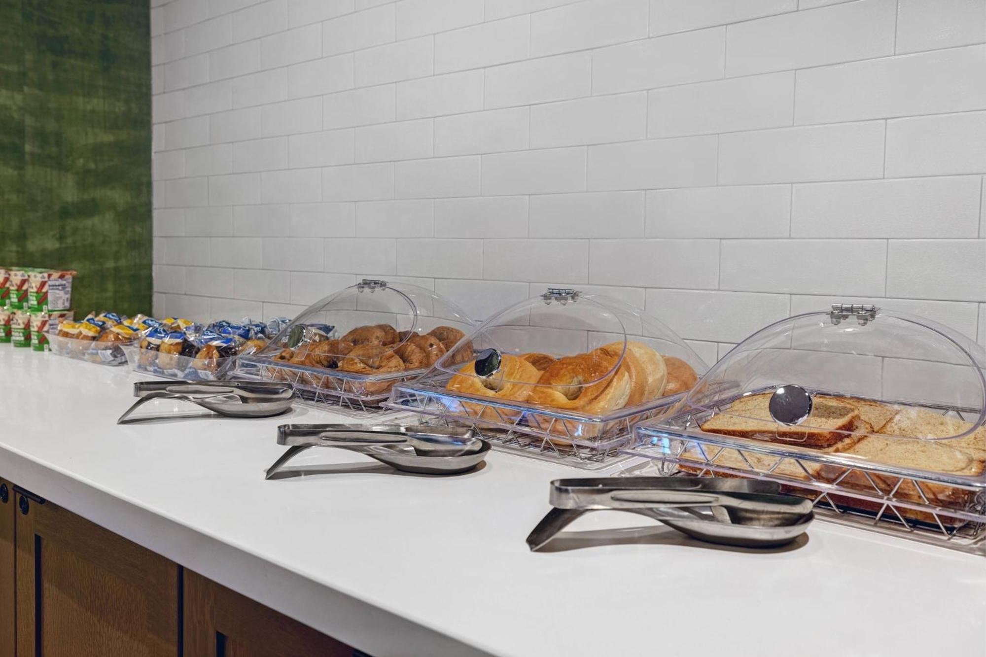 Fairfield Inn & Suites By Marriott Milwaukee Brookfield Exteriér fotografie